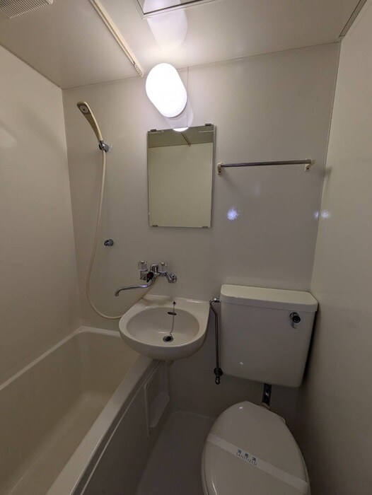 物件内観写真12　(洗面)