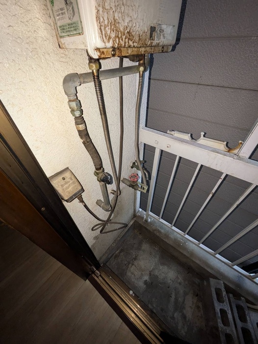 物件内観写真15　(洗濯機置場)