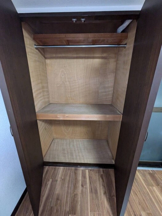 物件内観写真15　(収納)