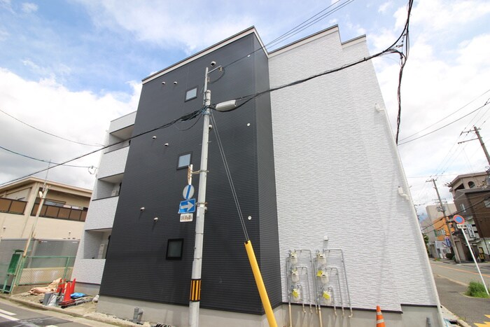 物件外観写真2　(外観写真)