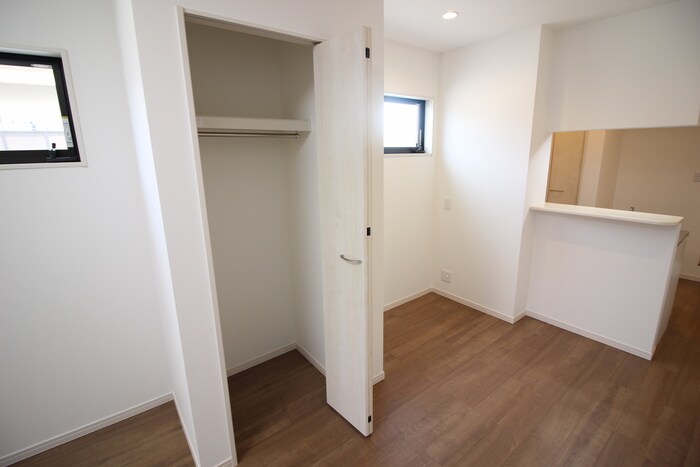 物件内観写真14　(収納)