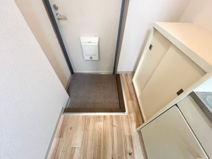 物件内観写真20　(玄関)