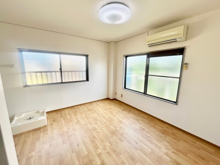 物件内観写真7　(居室)