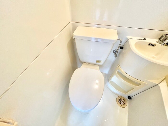 物件内観写真17　(トイレ)