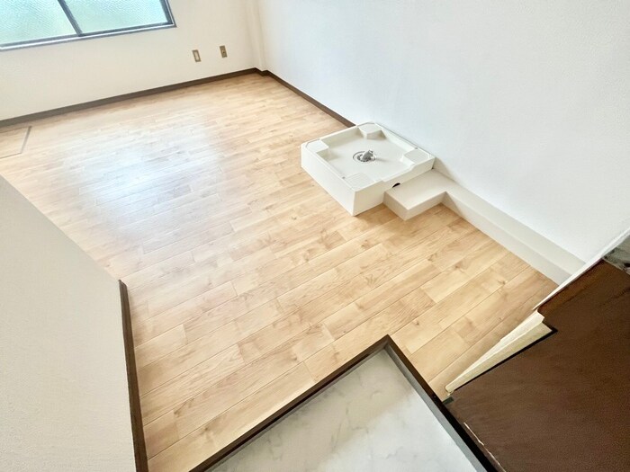 物件内観写真19　(廊下)