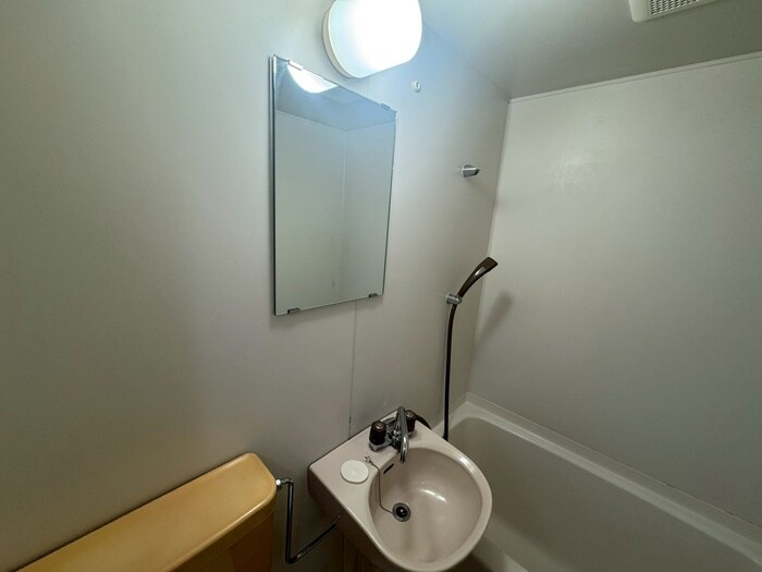 物件内観写真12　(洗面)