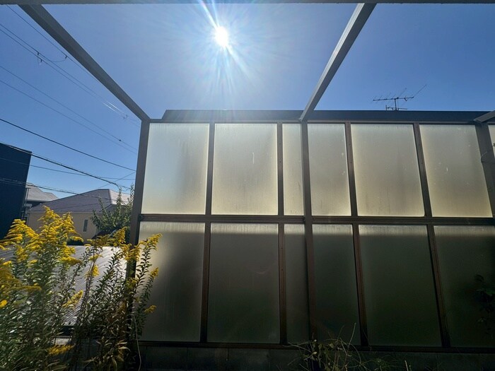 物件内観写真17　(室内からの展望)