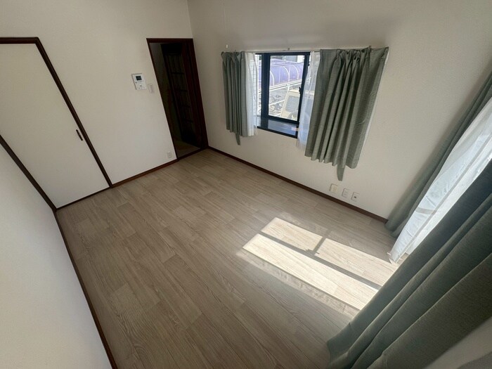 物件内観写真22　(居室)