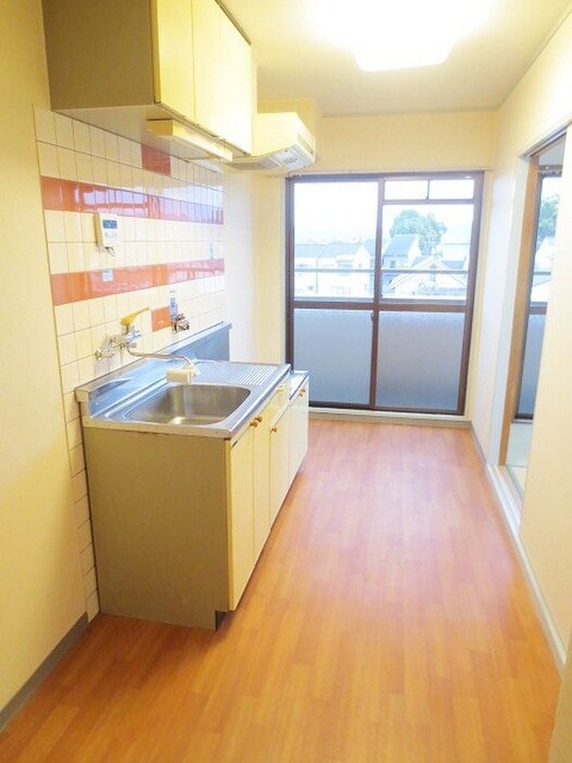 物件内観写真10　(居室)