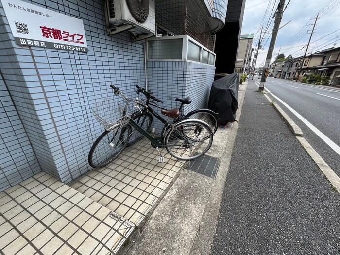 物件外観写真4　(建物設備)