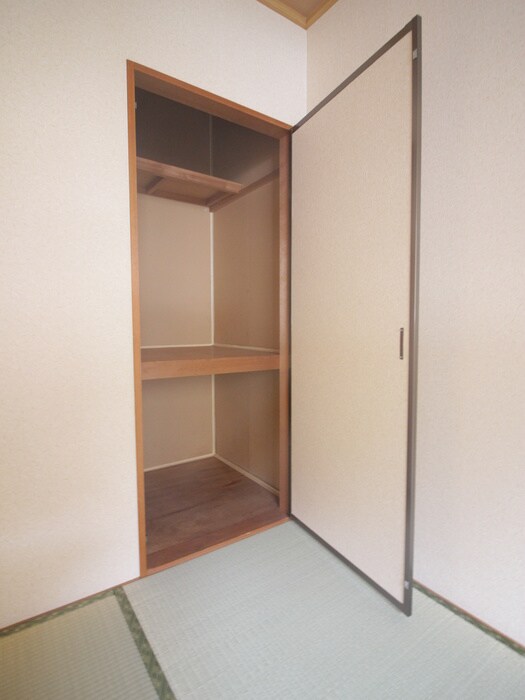 物件内観写真22　(収納)