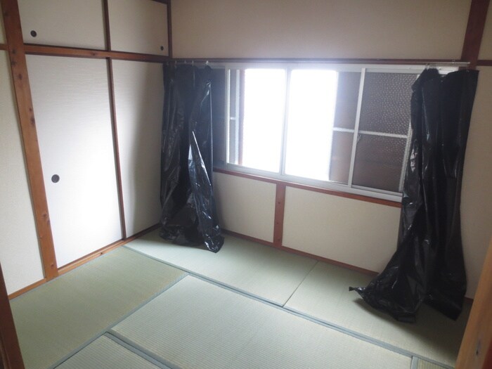 物件内観写真9　(居室)