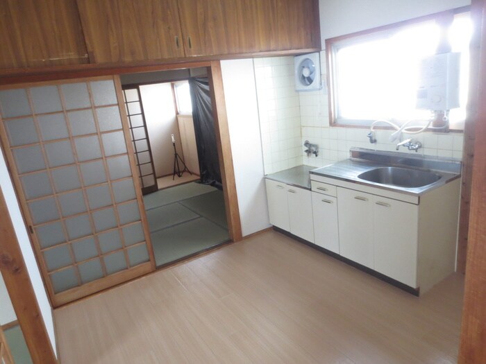 物件内観写真11　(居室)