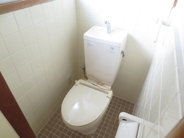 物件内観写真14　(トイレ)