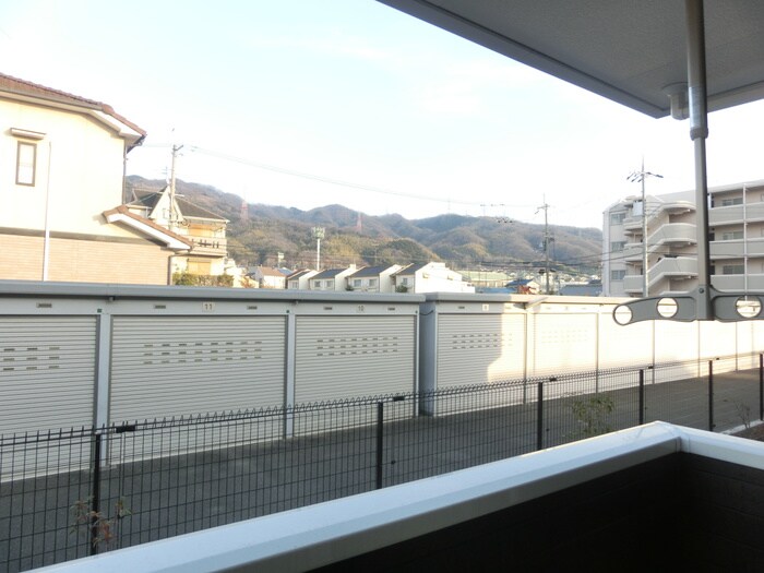 物件内観写真15　(室内からの展望)