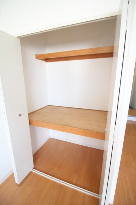 物件内観写真14　(収納)