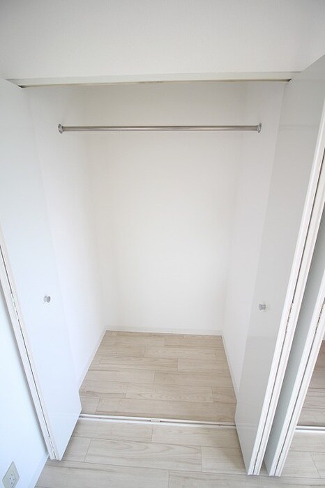 物件内観写真15　(収納)