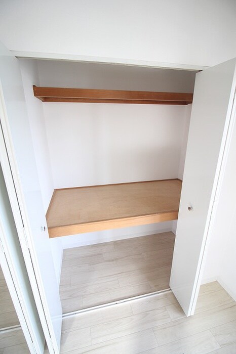 物件内観写真16　(収納)