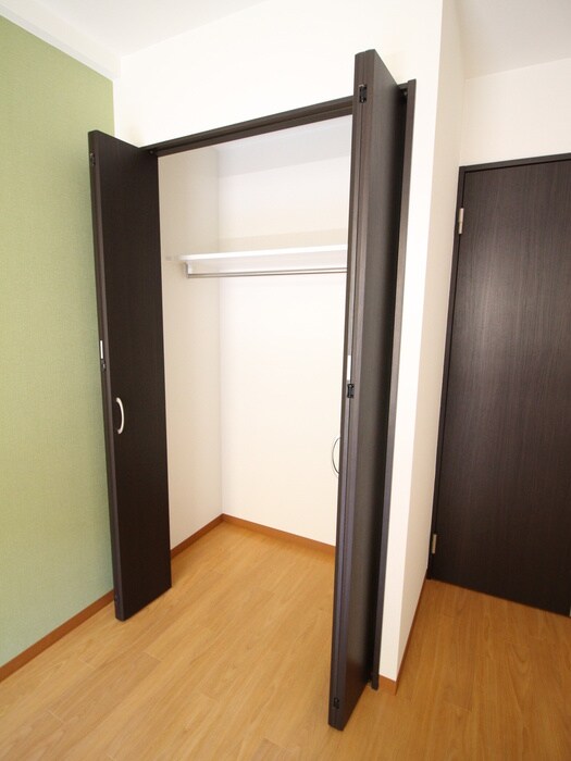 物件内観写真13　(収納)