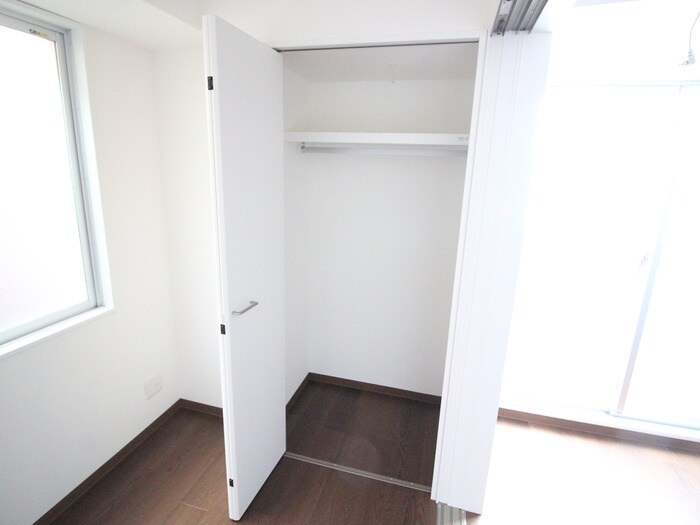 物件内観写真10　(収納)