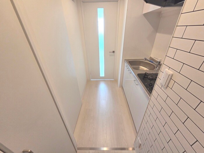 物件内観写真17　(廊下)