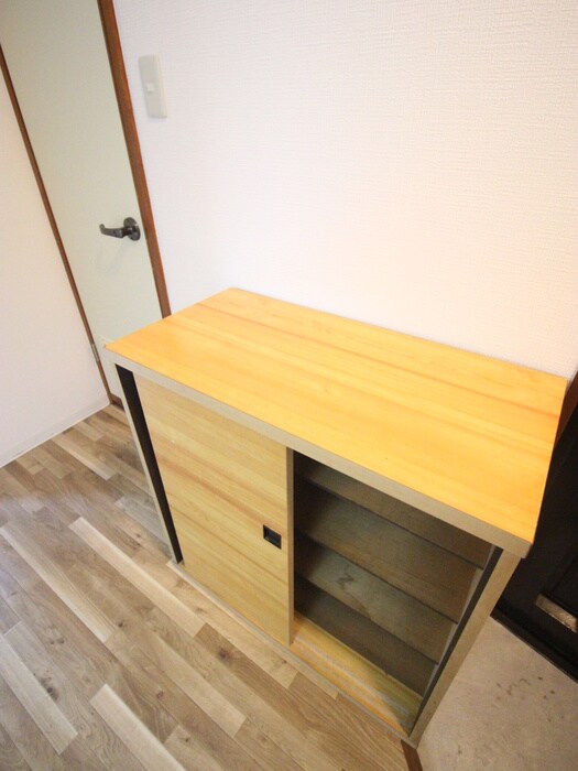 物件内観写真18　(靴箱)