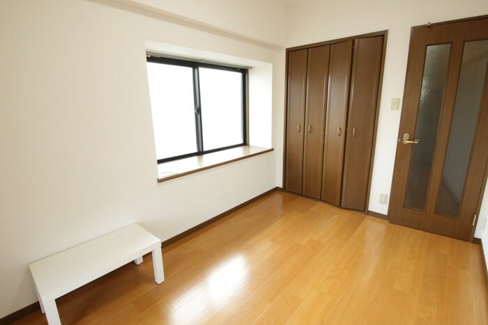 物件内観写真5　(居室)