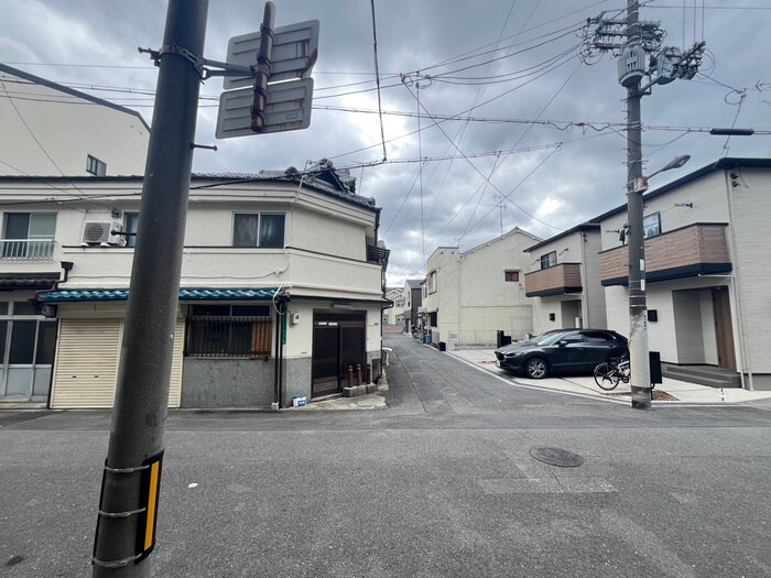 物件内観写真13　(室内からの展望)