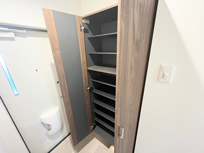 物件内観写真17　(靴箱)