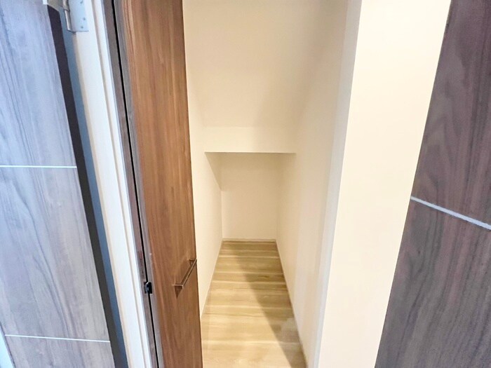 物件内観写真21　(収納)