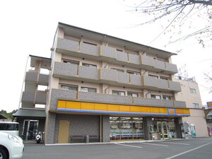 ランティス伊丹北外観写真
