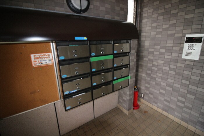 物件外観写真6　(建物設備)