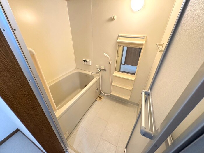 物件内観写真9　(バス／シャワールーム等)