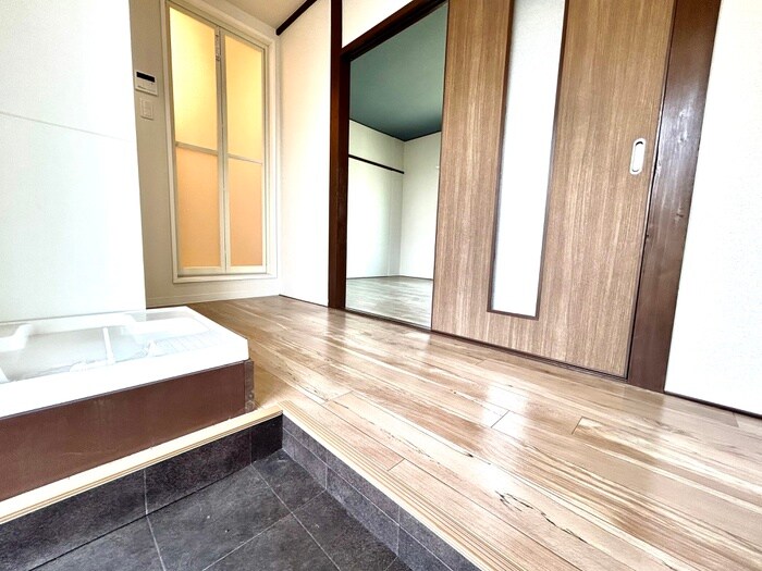 物件内観写真20　(廊下)