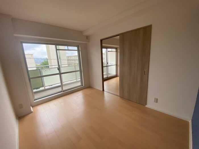 物件内観写真10　(居室)