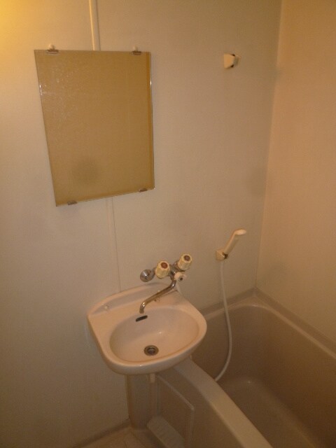 物件内観写真8　(バス／シャワールーム等)