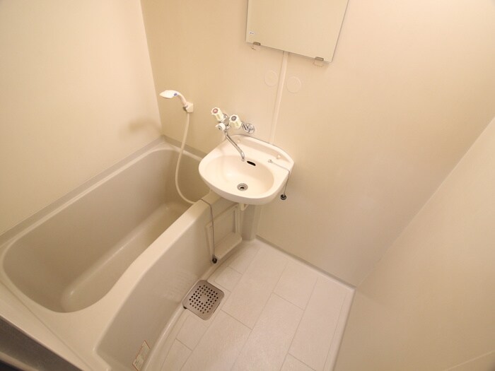 物件内観写真12　(バス／シャワールーム等)