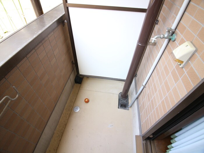 物件内観写真19　(洗濯機置場)