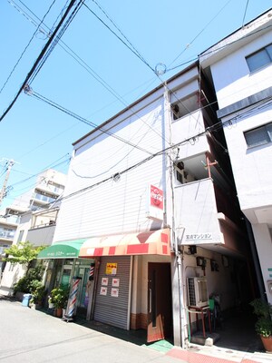 宮崎マンション外観写真