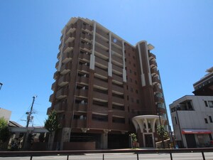 ドルフフェレジア夙川（1003）外観写真