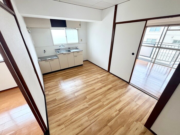 物件内観写真7　(居室)