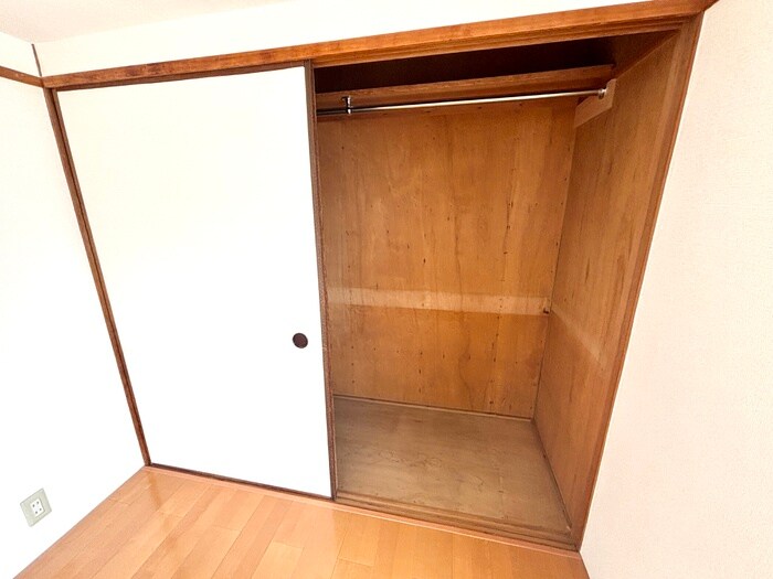物件内観写真10　(収納)