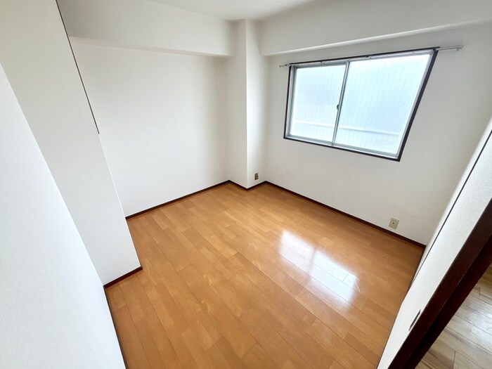 物件内観写真15　(居室)