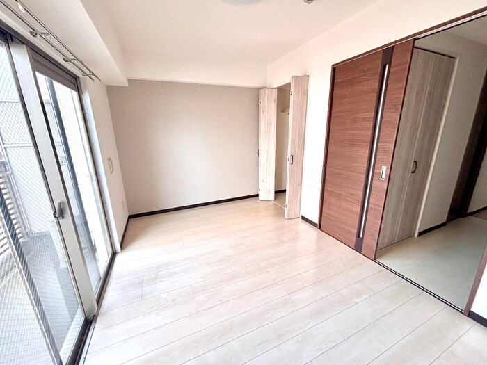 物件内観写真7　(居室)