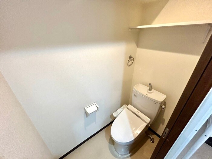 物件内観写真11　(トイレ)
