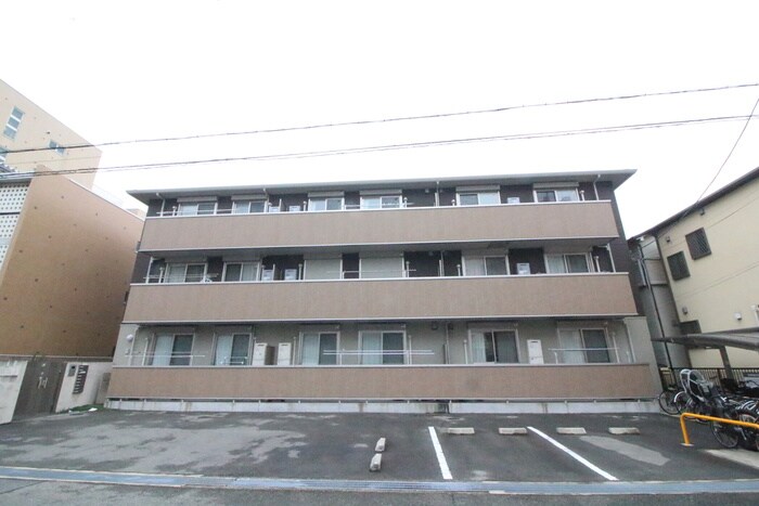 物件外観写真3　(外観写真)