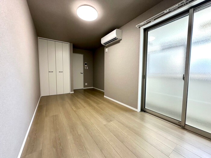 物件内観写真5　(居室)