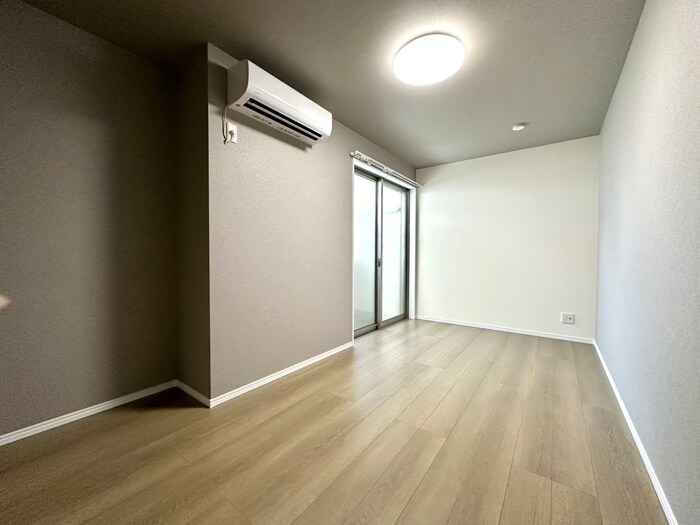 物件内観写真6　(居室)