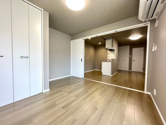 物件内観写真7　(居室)