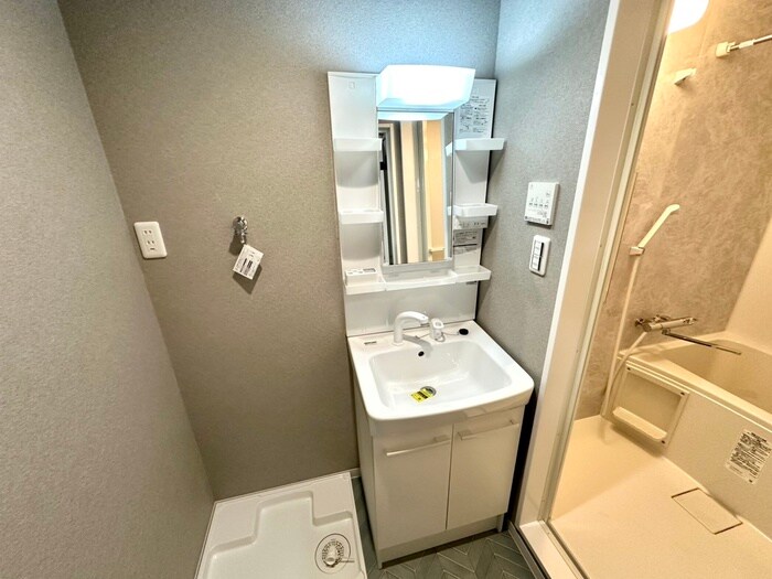 物件内観写真11　(洗面)